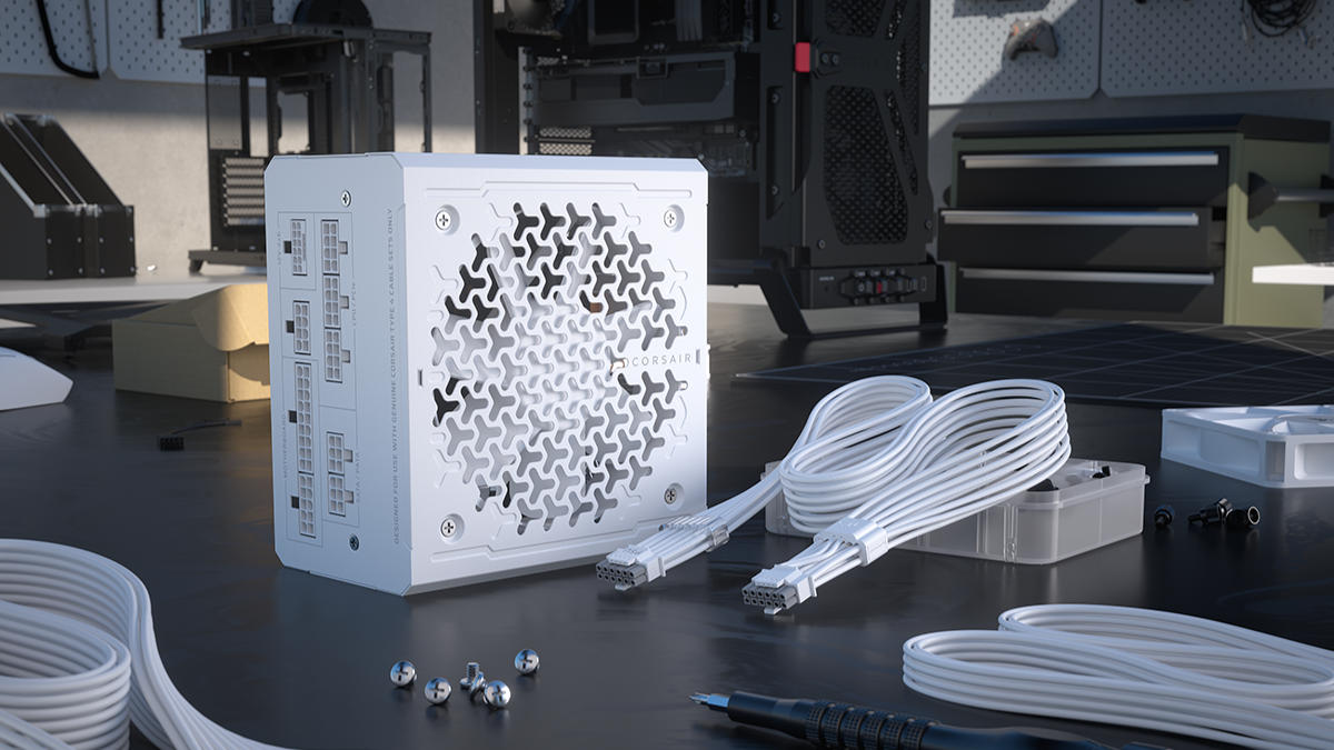 CORSAIR Launches RMe Series Platinum Power Supplies with