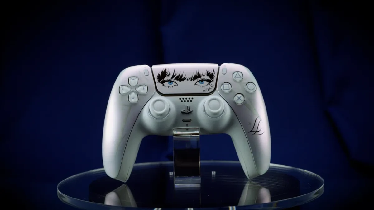Lisa x PlayStation arrives this October: First look at the DualSense wireless controller